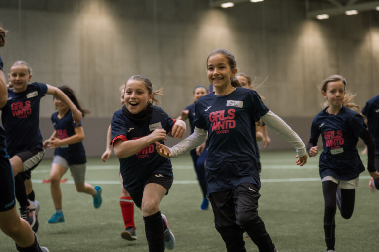 Start der Kooperation von DFB und GRLS WNTD SOCCER